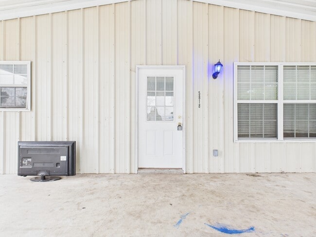 Photo - 5818 Leonard Rd