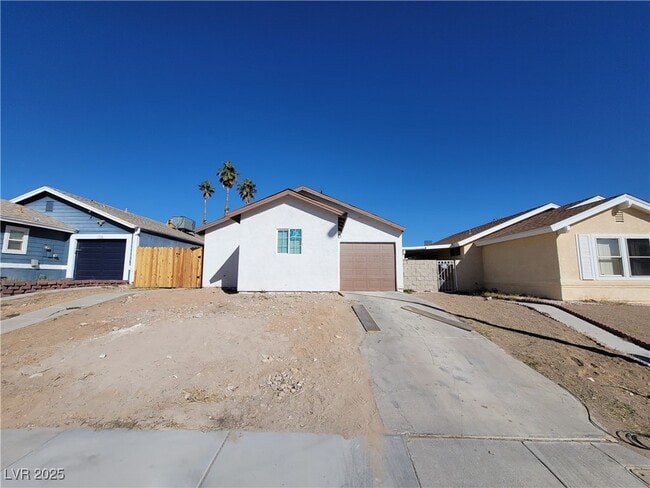 Building Photo - 7324 Empress Dr Rental