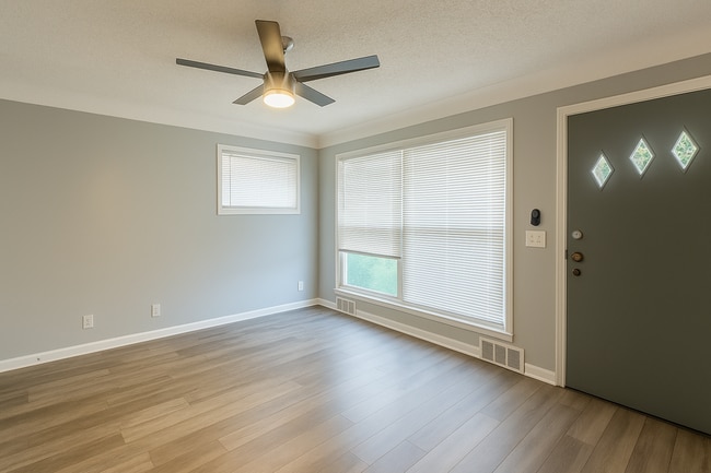 Photo - 416 Woodland Ave