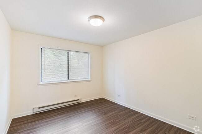 2BR, 1BA - 747SF - Bedroom 2