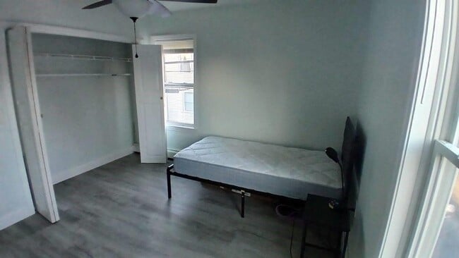 Photo - 93 Bayview Ave Unidad 2S