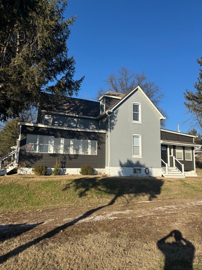 Photo - 1016 S Church St