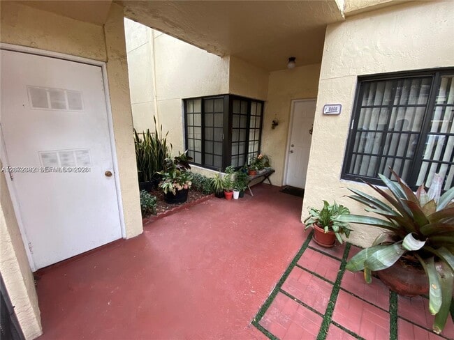 Photo - 8806 SW 130th Ct Unit 102