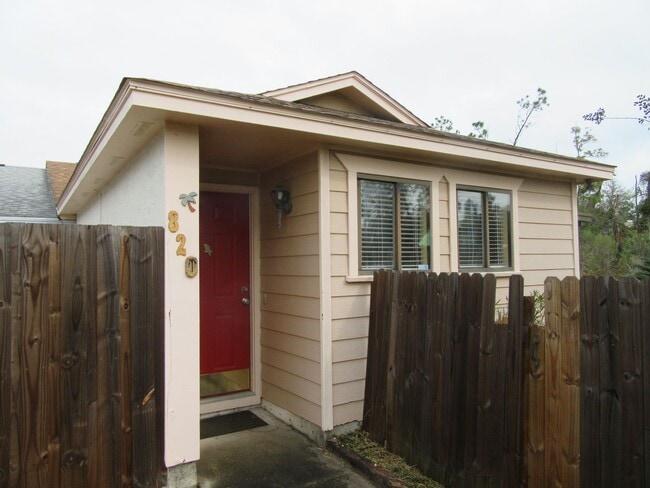 Building Photo - 820 Premier Dr Unit 820 Premier Dr.
