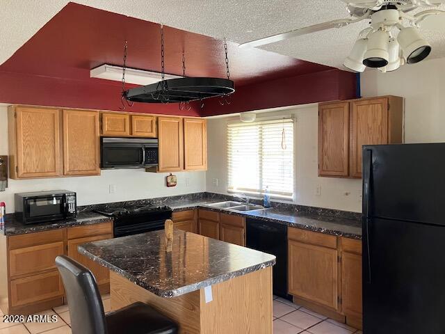 Photo - 2512 E Larkspur Dr