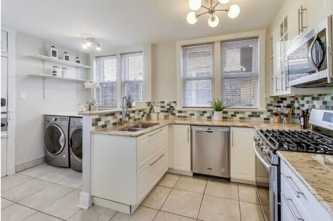 Photo - 1628 W Columbia Ave Unit 3