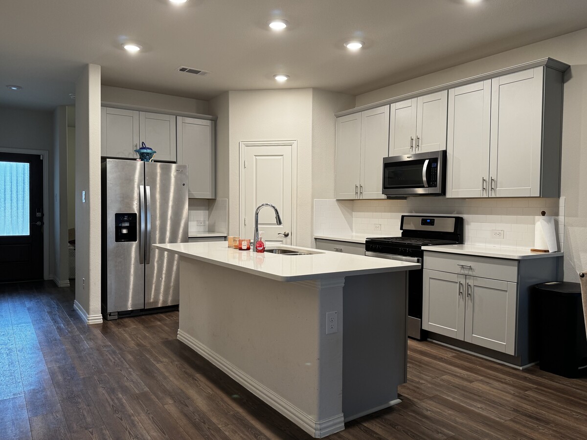 Photo - 5419 Big Thicket Ln