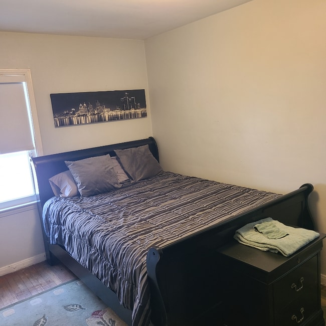 Photo - 27139 Penn St