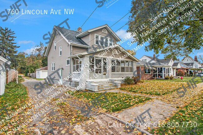 Photo - 760 Lincoln Ave NW House
