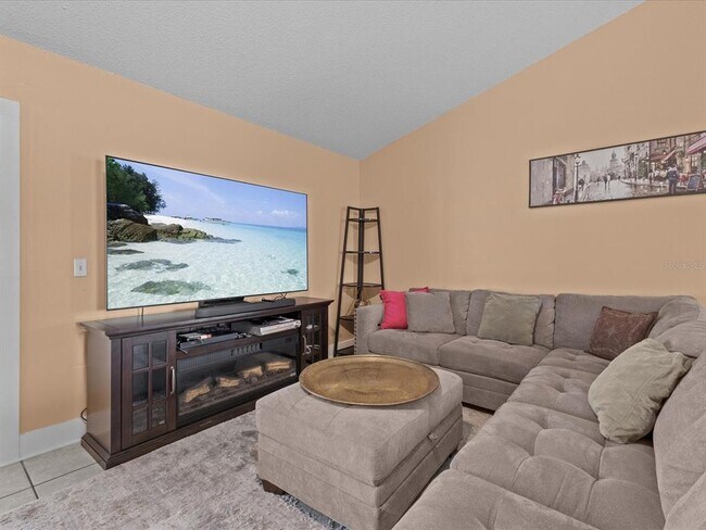 Photo - 226 Windward Way