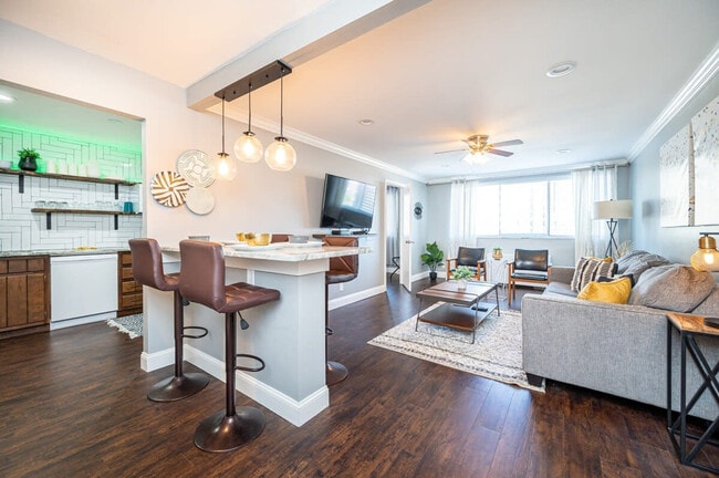 Photo - 215 Piedmont Ave NE Unit ID1299365P