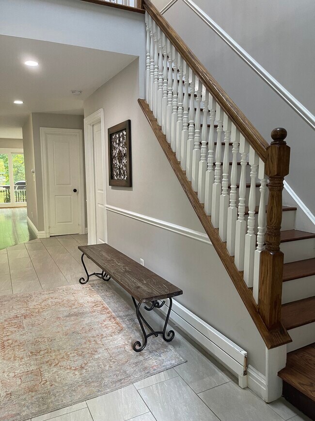 64 Pheasant Run Condo Unit 64 Pheasant Run Road Condo for Rent in