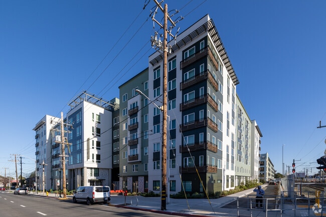 Photo - Kiku Crossing