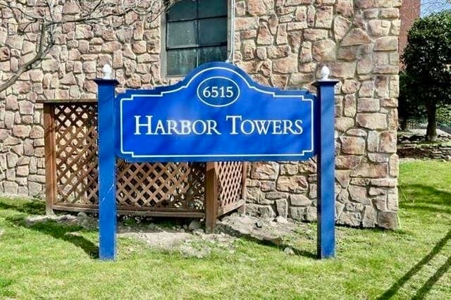 Building Photo - 6515 JFK Blvd E Unit 3M