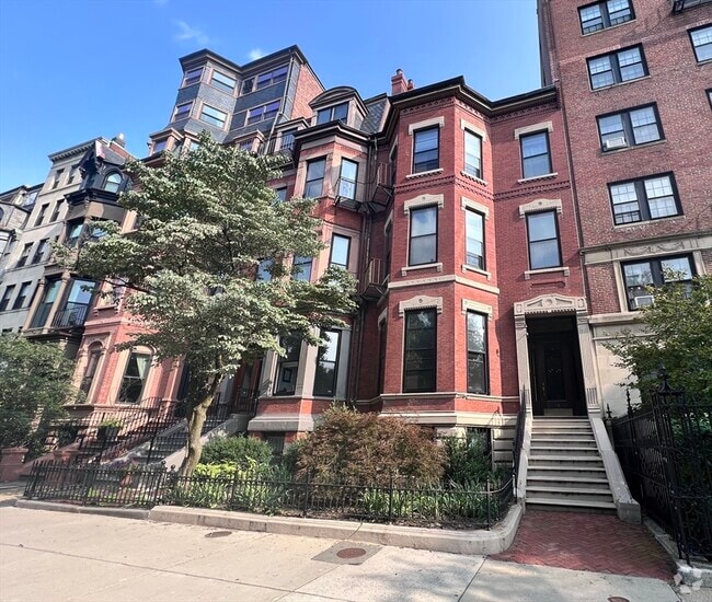 Building Photo - 86 Commonwealth Ave Unit 2F Rental