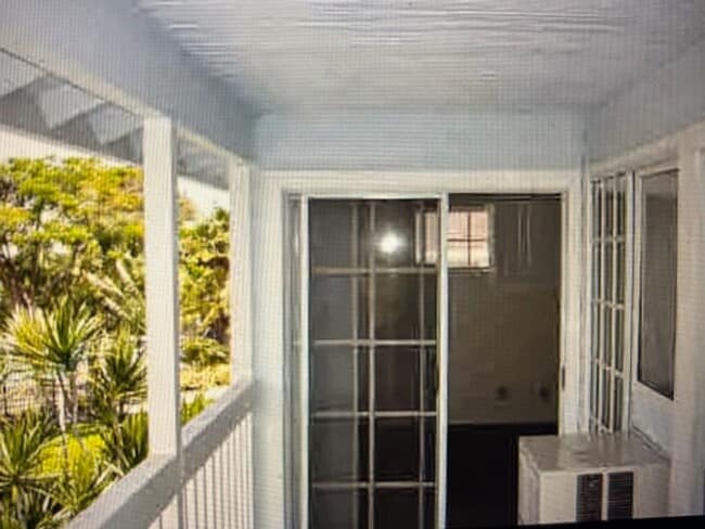 Building Photo - 2 Bedroom / 2 Bath Condo on Golf Course Unit 505
