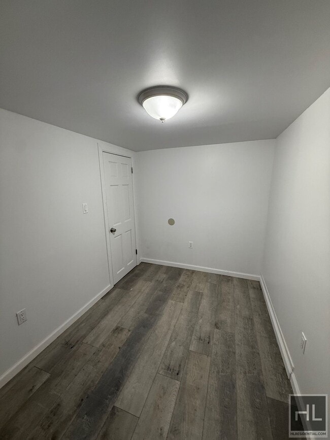 Photo - 92-49-92-75 75th St Unit 1