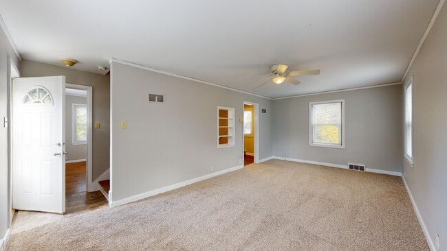 3121 Lincoln Way