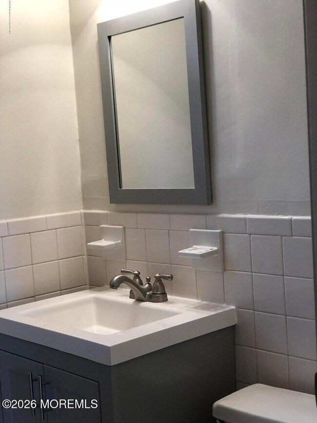 400 Sairs Ave Unit 1