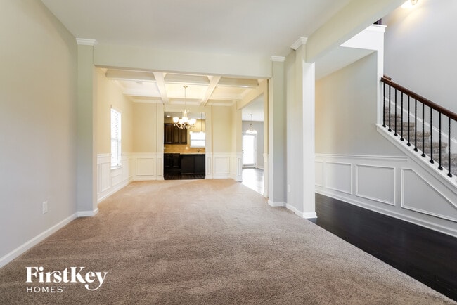 Photo - 285 Madison Grace Ave