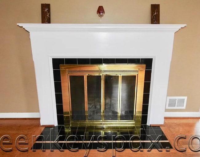 Photo - 7224 N Omaha Ave