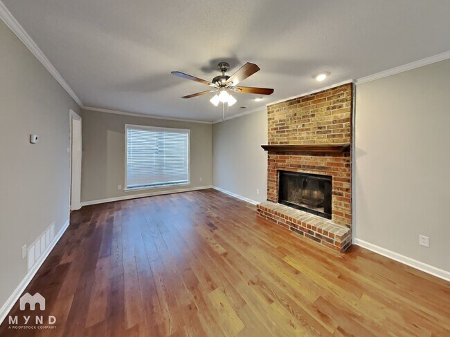 Photo - 2433 Dove Glen Cove