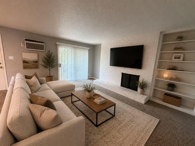 Photo - Magnolia Suites
