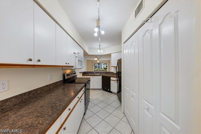 Photo - 149 Wading Bird Cir