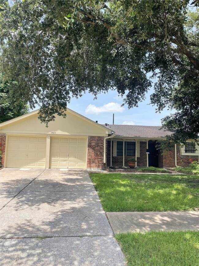 Building Photo - 14410 Alkay St Rental