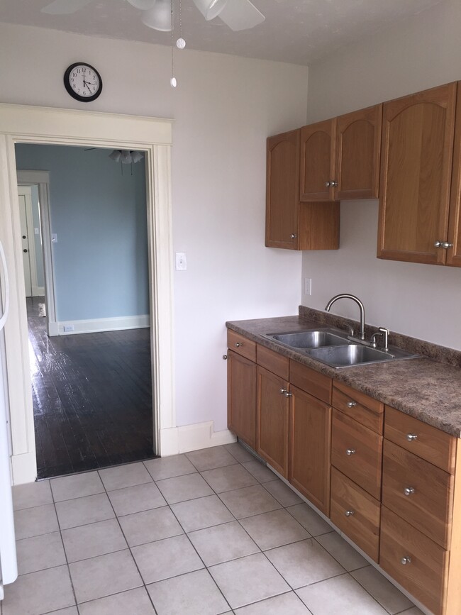 Photo - 4014 S Madison Ave Unit #4
