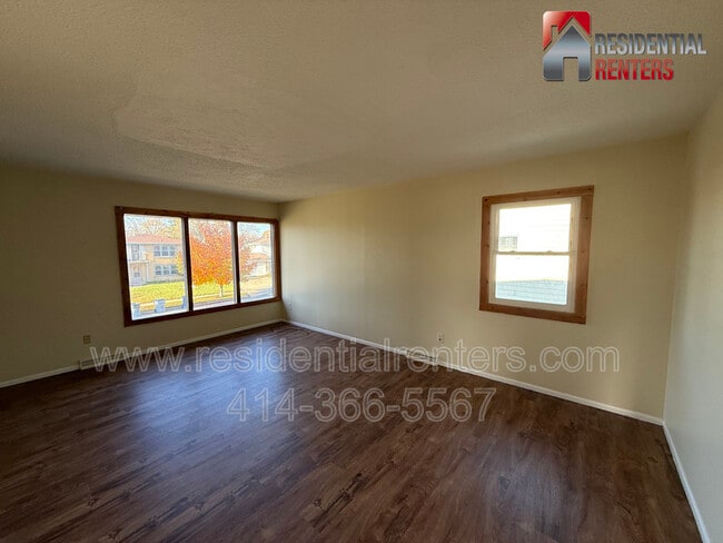 Photo - 6578 N 73rd St