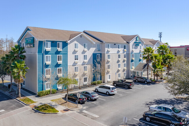 Extended Stay America Select Suites Orlando - Extended Stay America Select Suites Orlando Rental