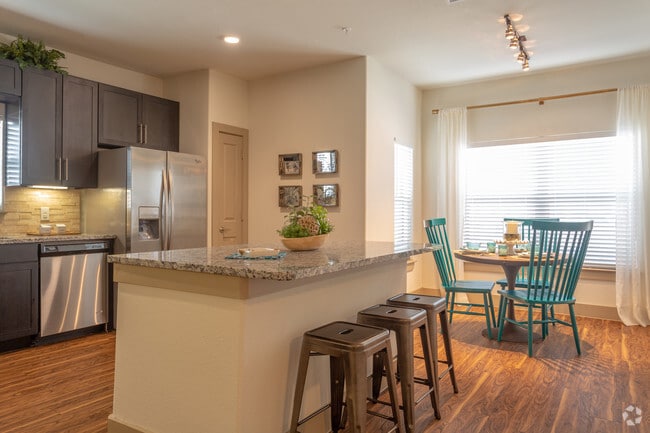 Photo - The Columns at Shadow Creek Ranch