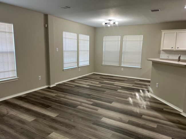 Photo - 6319 Sunlit Orchard Dr