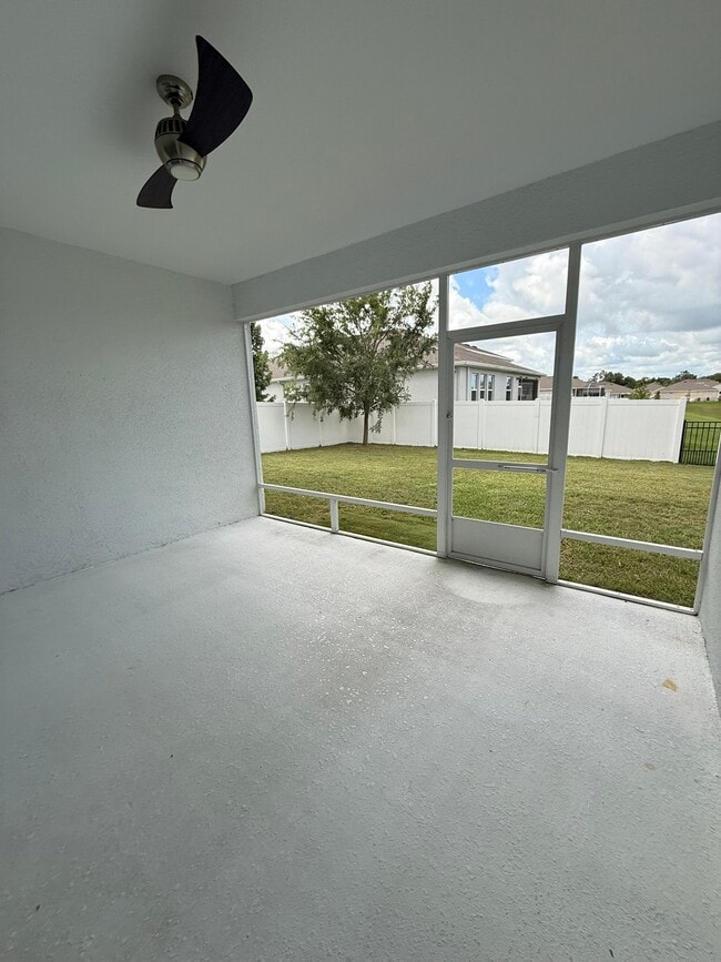 3458 Autumn Amber Dr