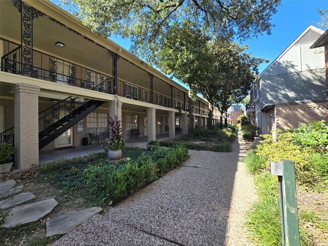 Photo - 11550 Chimney Rock Rd Unit 312