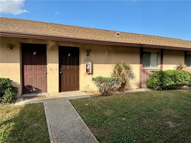 Building Photo - 829 Gleason Pkwy Unit 4