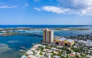 2640 Lake Shore Dr Unit 711