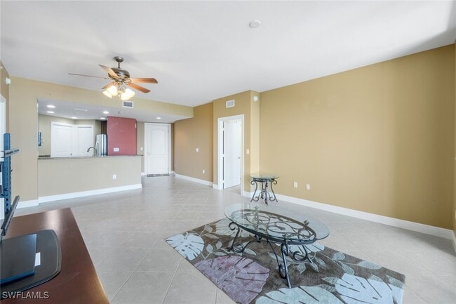 Photo - 5793 Cape Harbour Dr Unidad 615 Rental