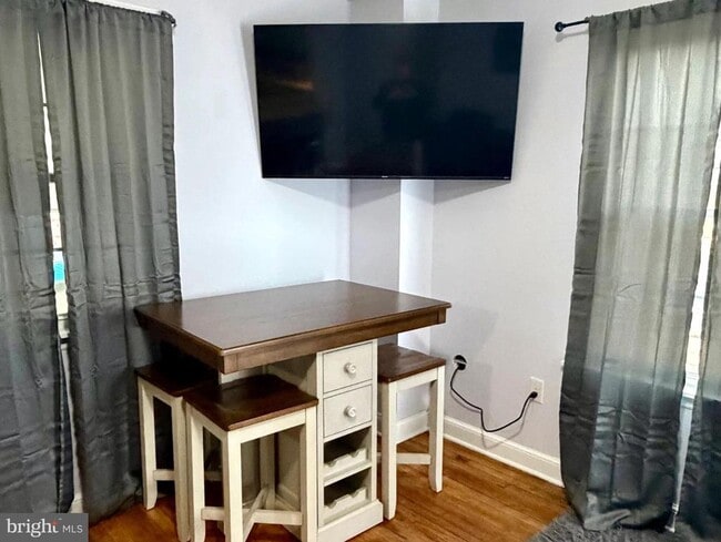 Photo - 2001 Shipley Rd