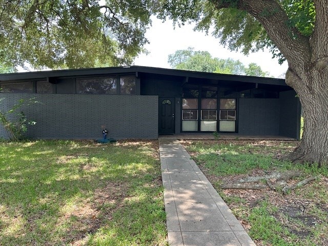 Building Photo - 3900 Aggie Dr