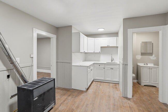 Photo - 44 Pratt St Unit 3L