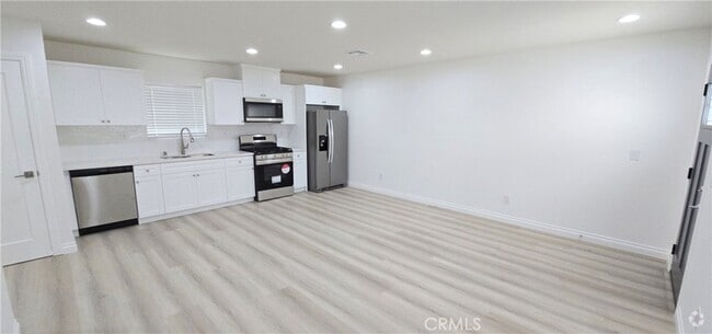 Building Photo - 10824 Long Beach Blvd Unit A Rental