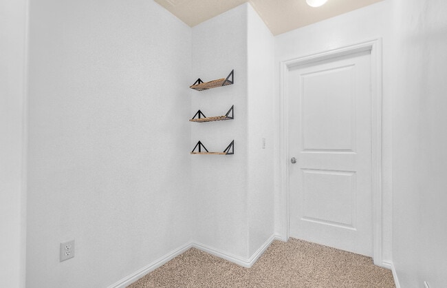 Photo - 5043 W Rock Butte