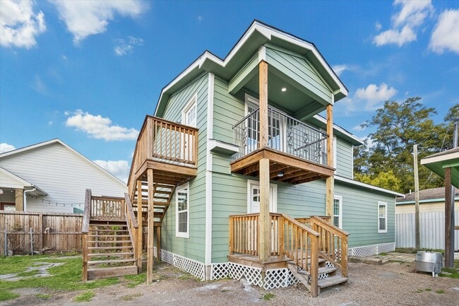 Building Photo - 711 E 32nd St Rental