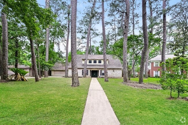 Building Photo - 16911 Memorial Oaks Ln Rental