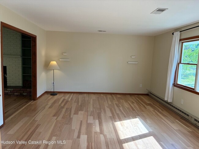 Photo - 50 Pleasant View Dr
