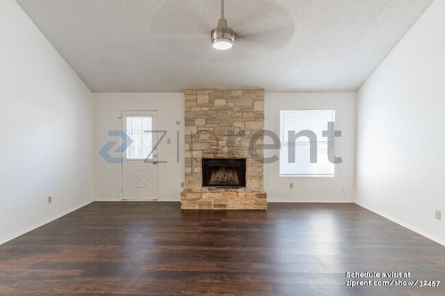 Photo - 4708 Carsonhill Dr