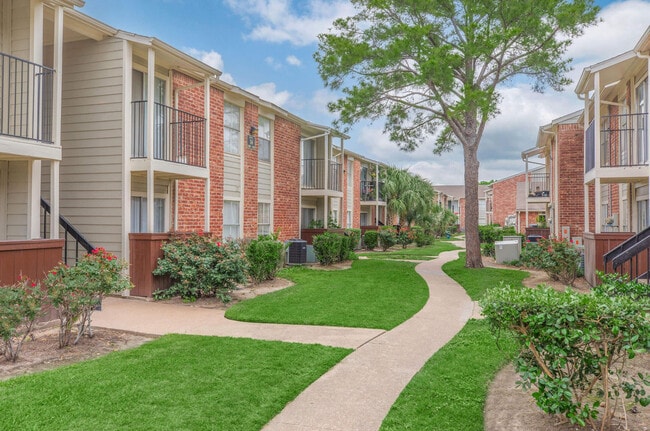 Building Photo - Arbor on Richmond Apartments
