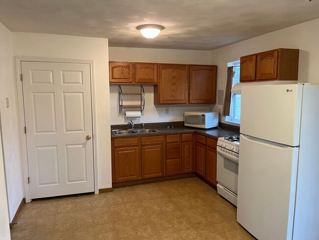 Photo - 2625 S Belt W